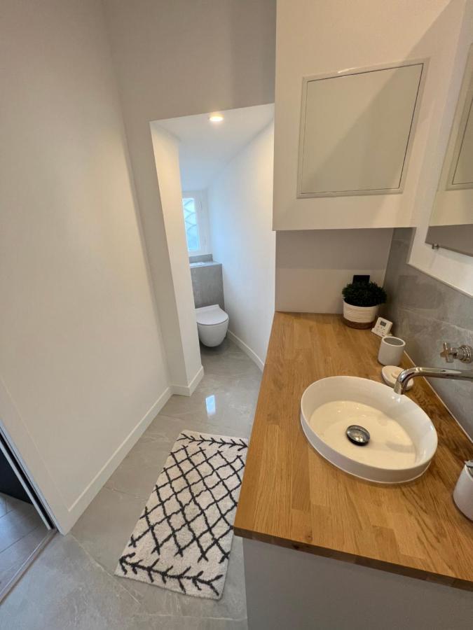 Appartement 33 M2 Comme Une Junior Suite - Vue Port Et Palais Des Festivals Cannes Exterior photo