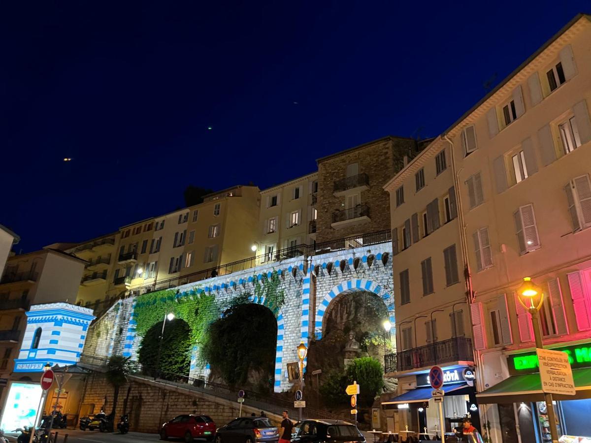 Appartement 33 M2 Comme Une Junior Suite - Vue Port Et Palais Des Festivals Cannes Exterior photo